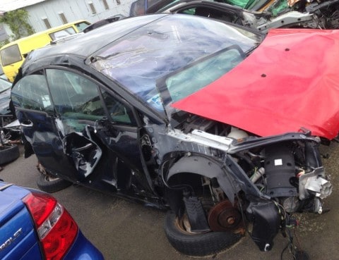 Citroën C4 1.6i 16V - pouze díly