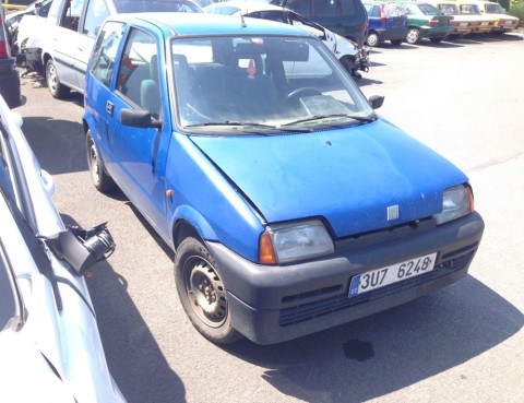 Fiat Cinquecento 900S jen díly