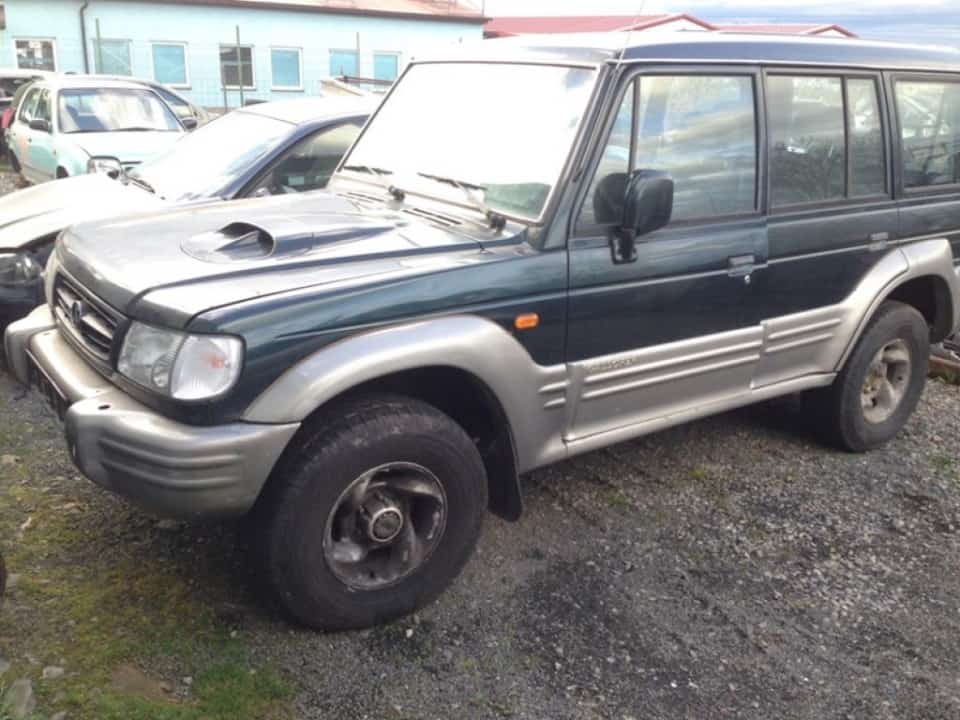 Hyundai Galloper 2