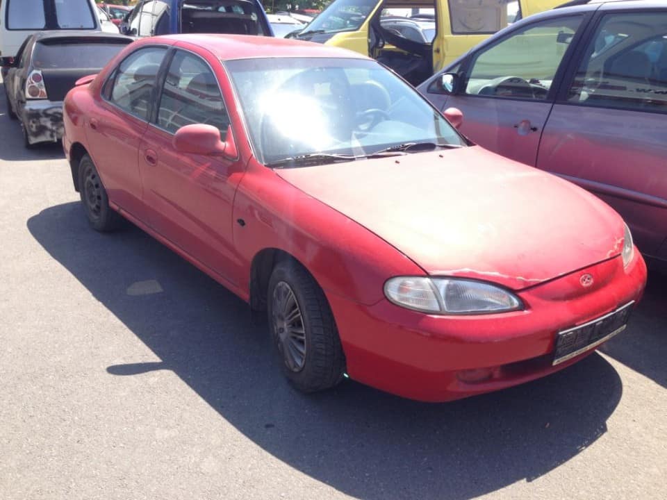 Hyundai Lantra DOHC - jen díly