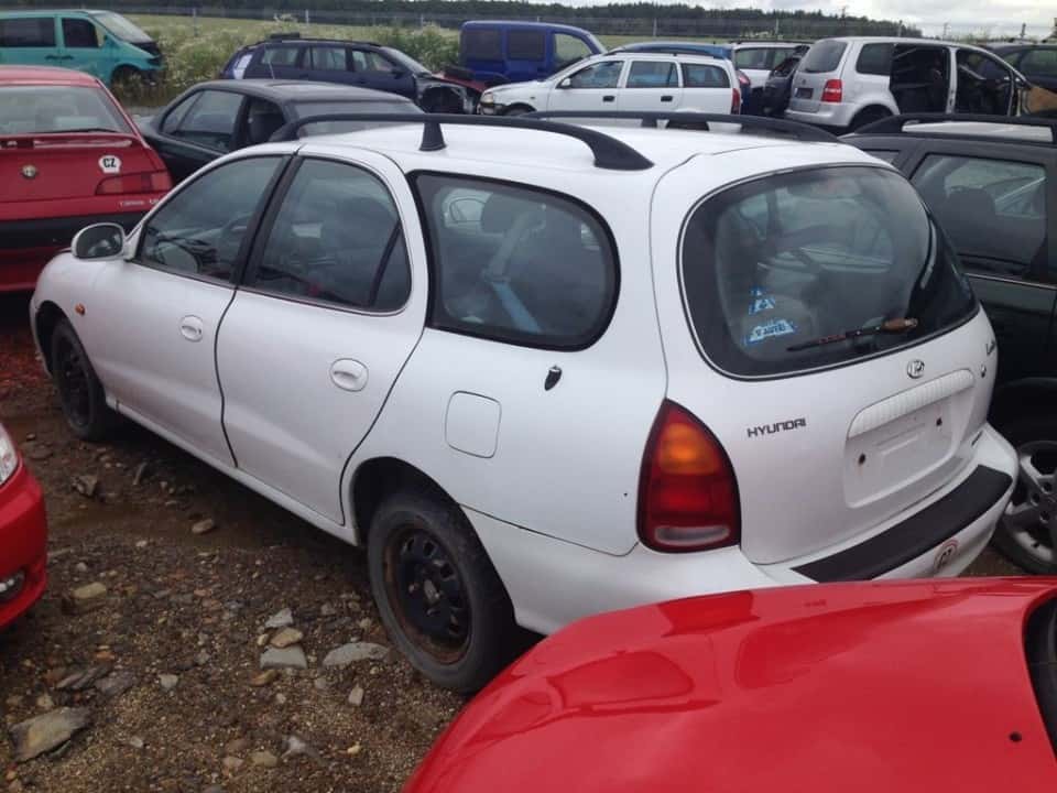 Hyundai Lantra COMBI - díly