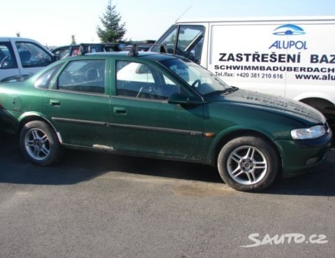 Opel Vectra 1