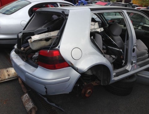 Volkswagen Golf 1.8 20V 4X4 2000 pouze díly