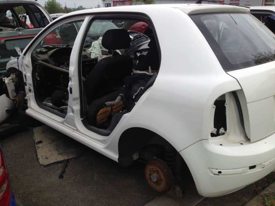 Škoda Fabia 1.0i 2002 - díly - 5dvéř