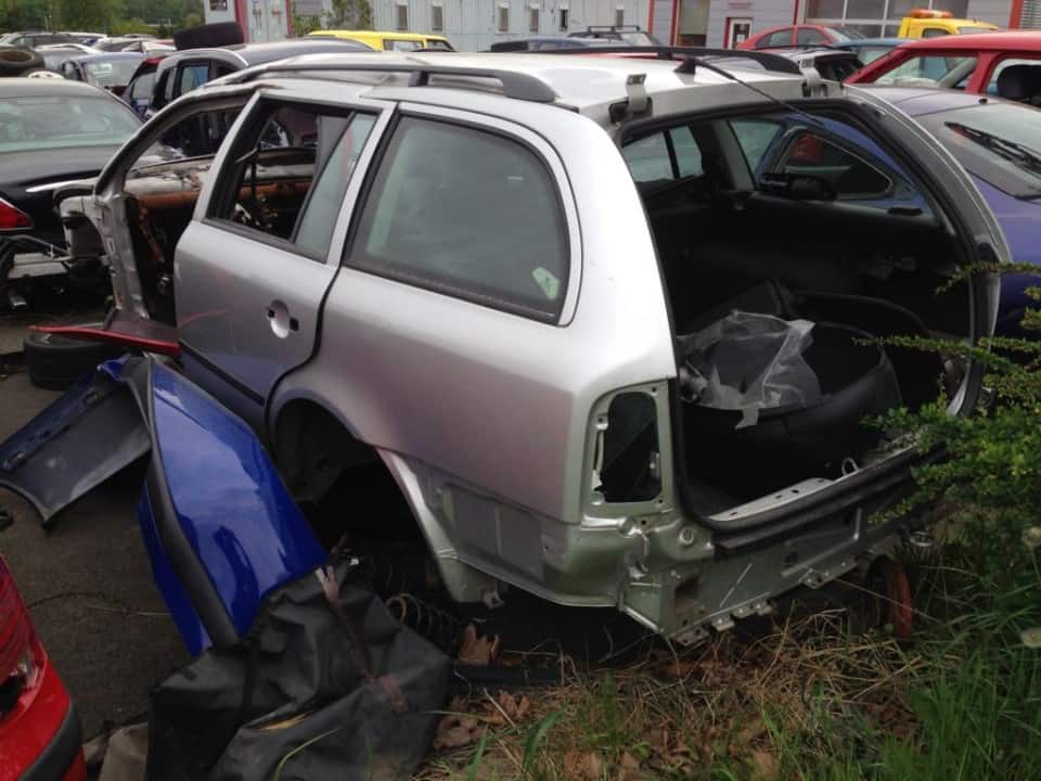 Škoda Octavia 1.9 TDI - 5 VOZU