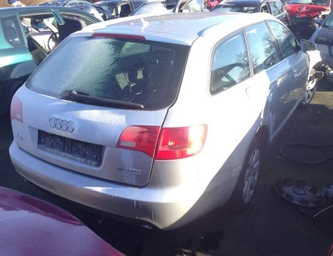 Audi S6 5.2 V10 - 320KW - BEZ TP