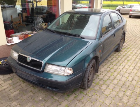 Škoda Octavia 1