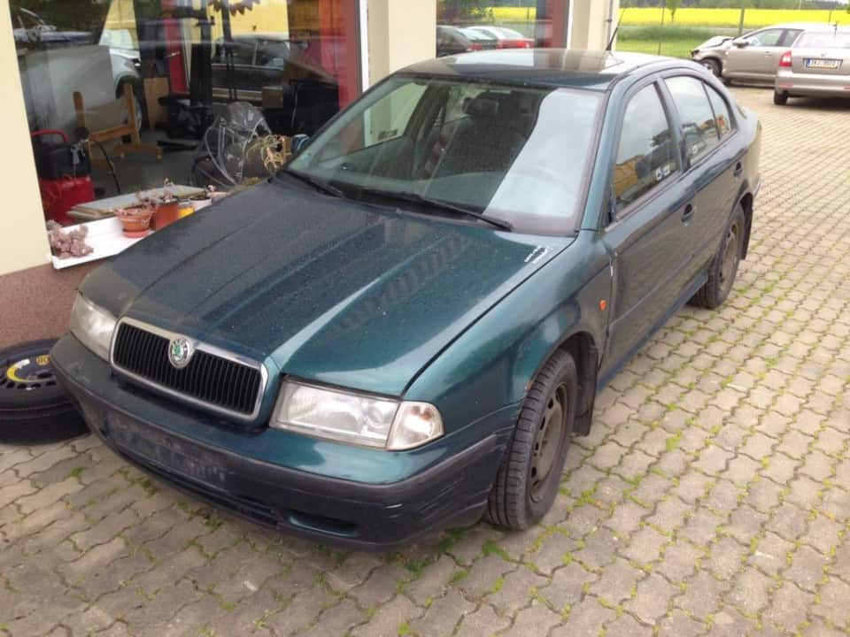 Škoda Octavia 1